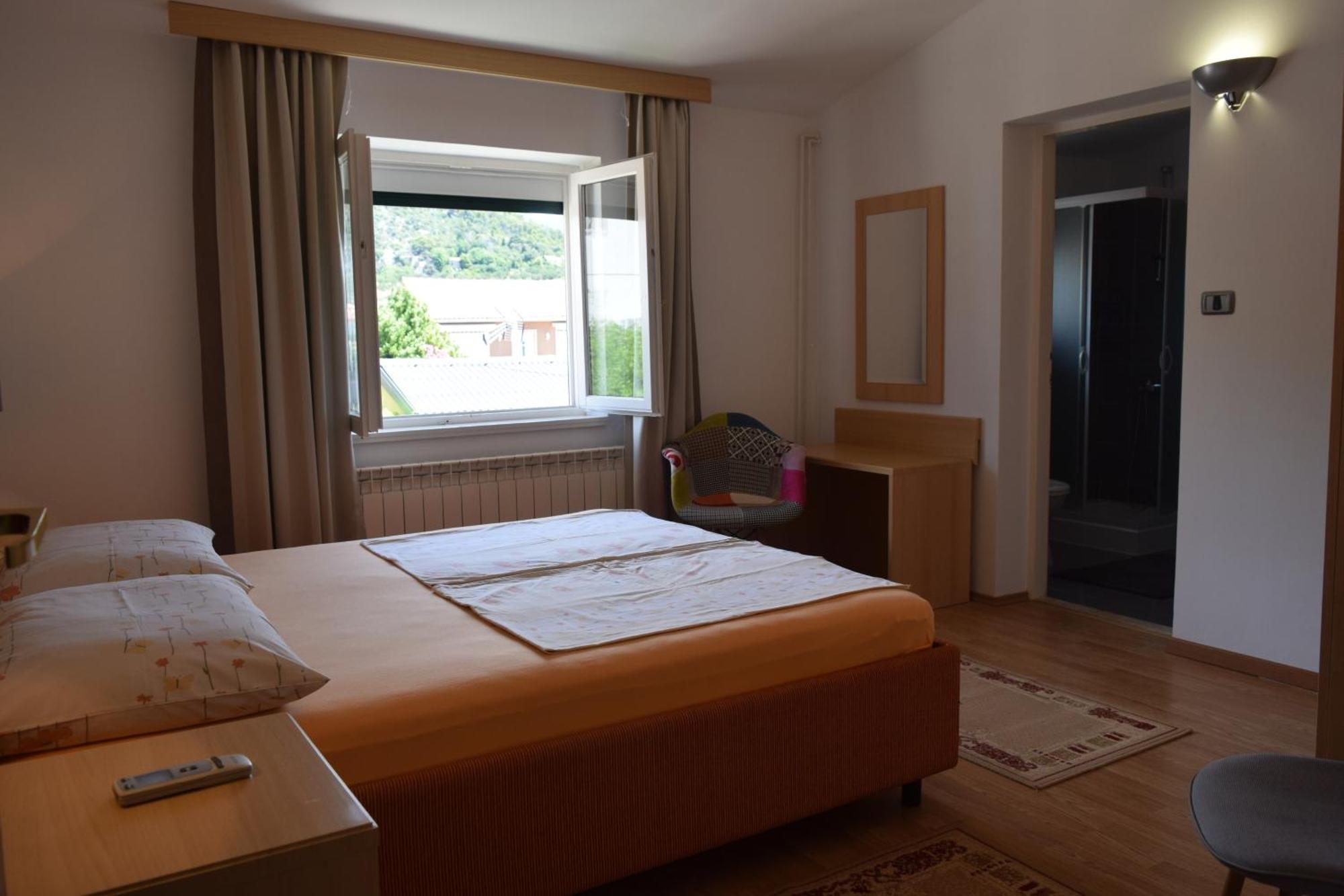 Apartments And Rooms By The Sea Barbat, Rab - 4973 Rab Town Zimmer foto
